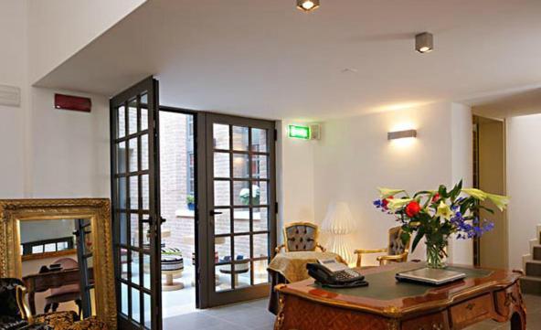 Al Canal Regio - Guest House Venesia Bagian luar foto