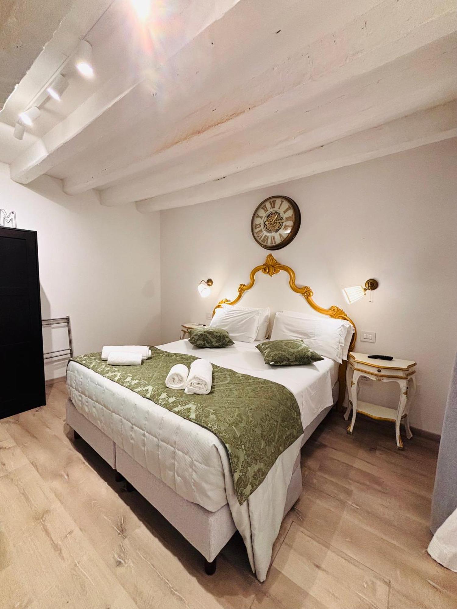 Al Canal Regio - Guest House Venesia Bagian luar foto